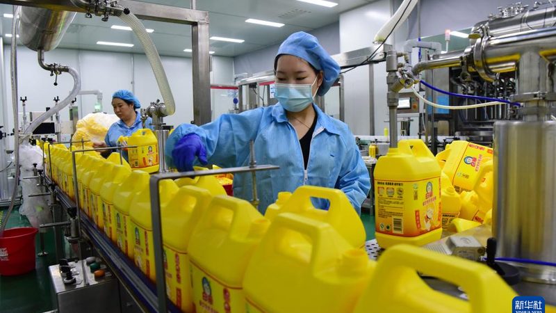 消泡剂与脱气剂：两者有何区别及正确使用方法**